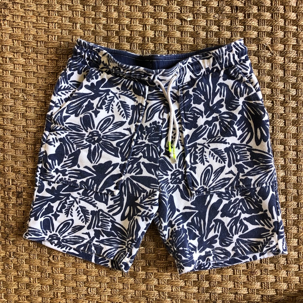 Crewcuts floral shorts. Boys size 10.
